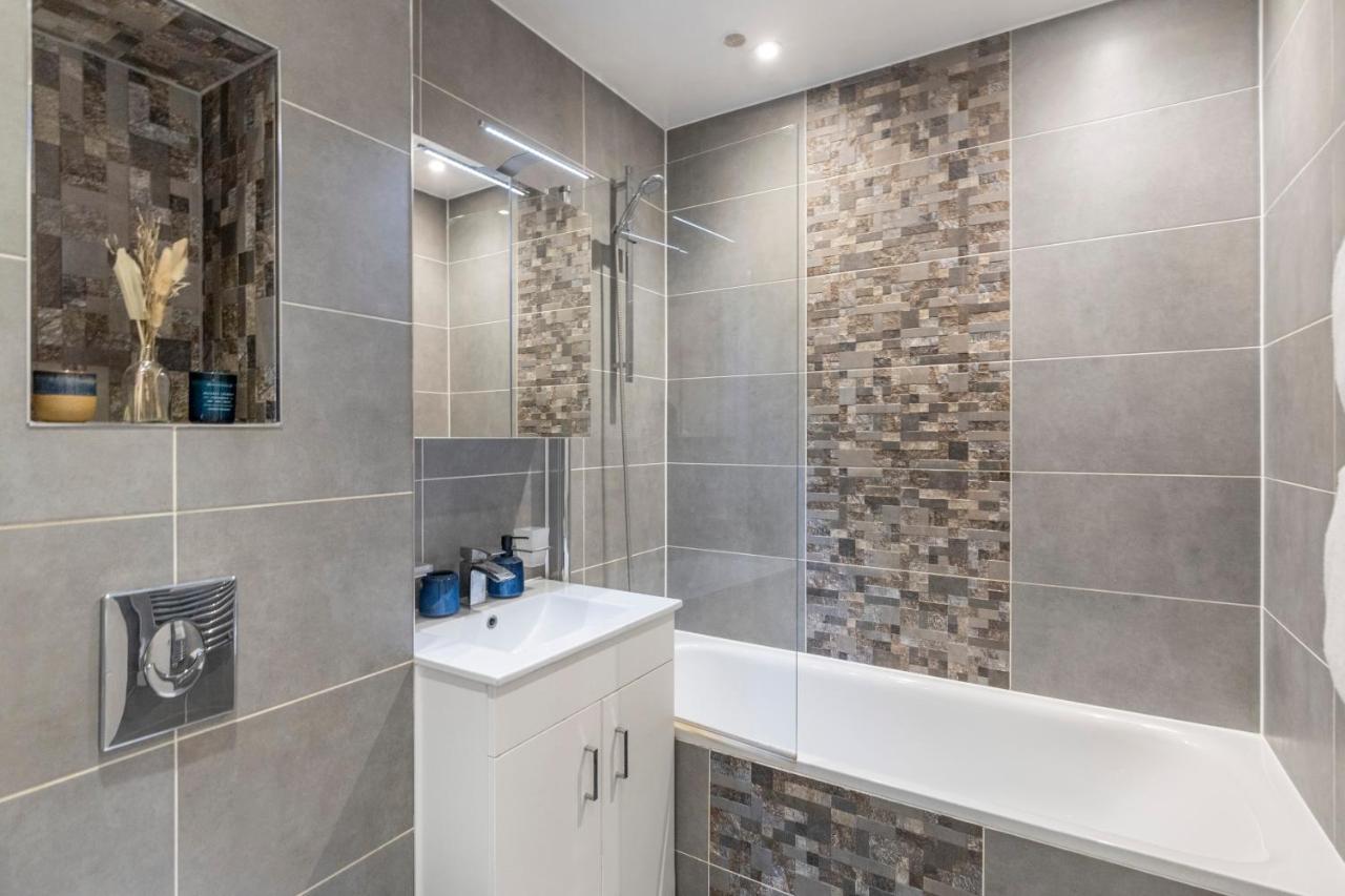 Modern Flat In Central Golders Green لندن المظهر الخارجي الصورة